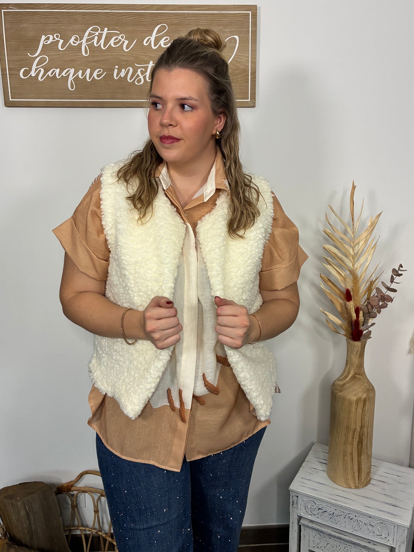 Veste sans manche moumoute